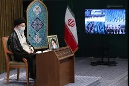 فرمانده کل قوا: نیروهای مسلح سپر دفاعی در برابر تهدیدهای دشمنان بیرونی و درونی هستند