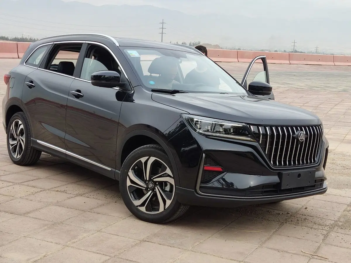 تیارای جدید مکث موتور در راه بازار | خودروی وارداتی جدید وارد بازار شد