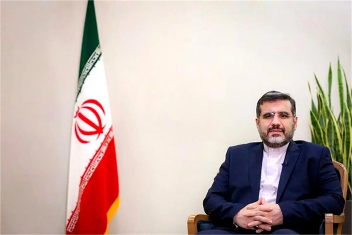 وزیر ارشاد پاسخ داد: هنرمندان خارج از کشور می‌توانند در ایران فعالیت کنند؟