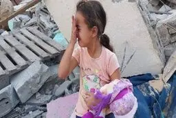 بارش کنسروهای انفجاری بر سر آوارگان فلسطینی توسط اسرائیل