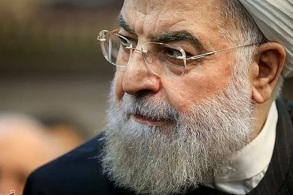 روحانی تقصیر جنگ را گردن خودمان انداخت