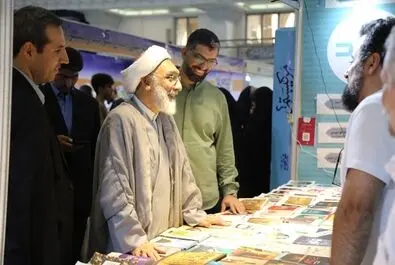 پورمحمدی نمایشگاه کتاب