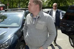 لحظه فرار عنصر هتاک به اسلام هنگام آتش زدن قرآن