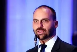 فرار پسر بولسونارو به آمریکا پیش از رأی مهم دیوان عالی برزیل