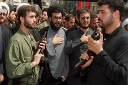 اشک های کارشناس شبکه روسیه هنگام شنیدن خبر ترور حسن نصرالله