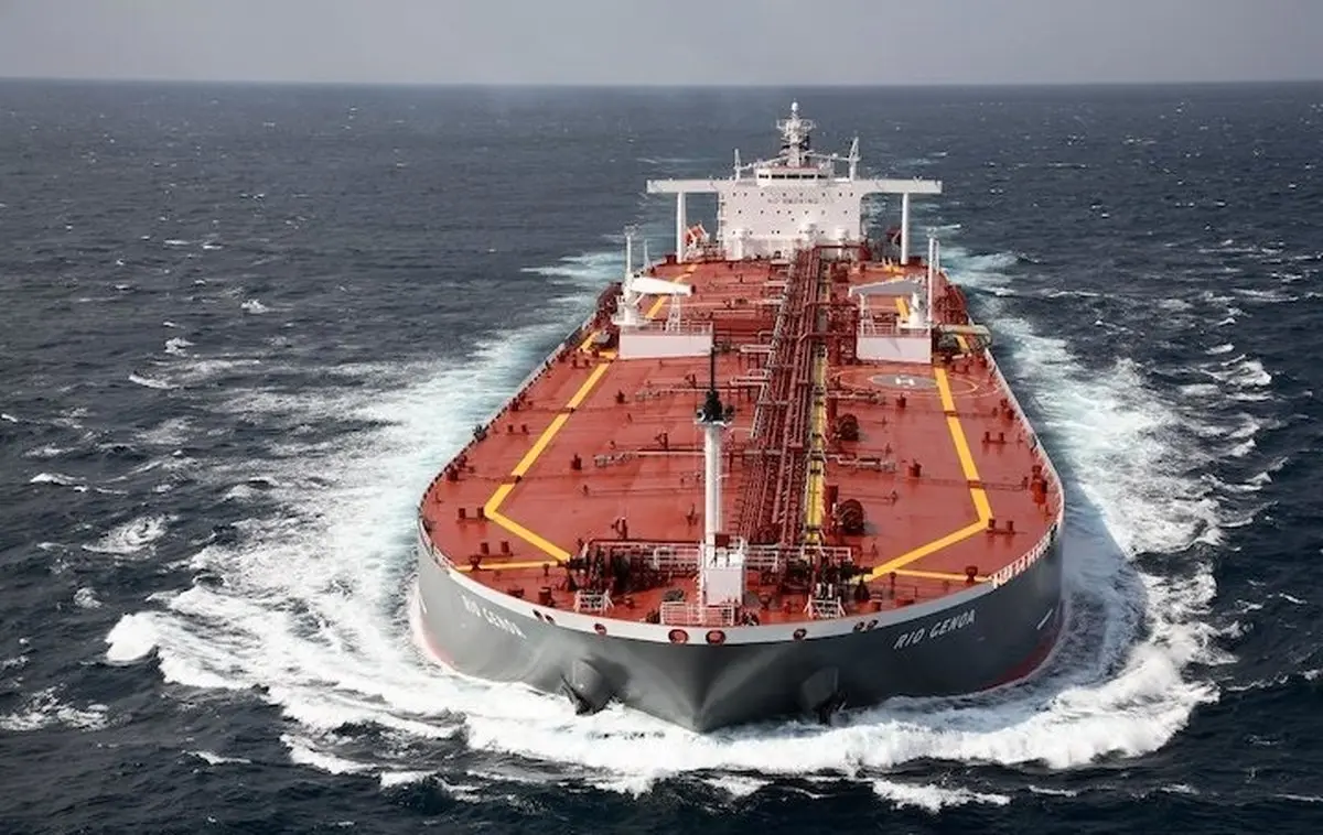 روزنامه دولت: ایران دارای یک «ناوگان ارواح» است / ۱۸۲ کشتی خارجی نفت ایران را حمل می‌کنند