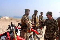 سردار تنگسیری: مردان پولادین خلیج فارس دشمن را سر جایش خواهند نشاند
