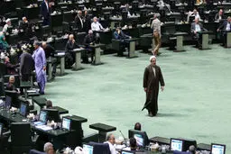 دو وزیر مهم پزشکیان استیضاح می شوند!