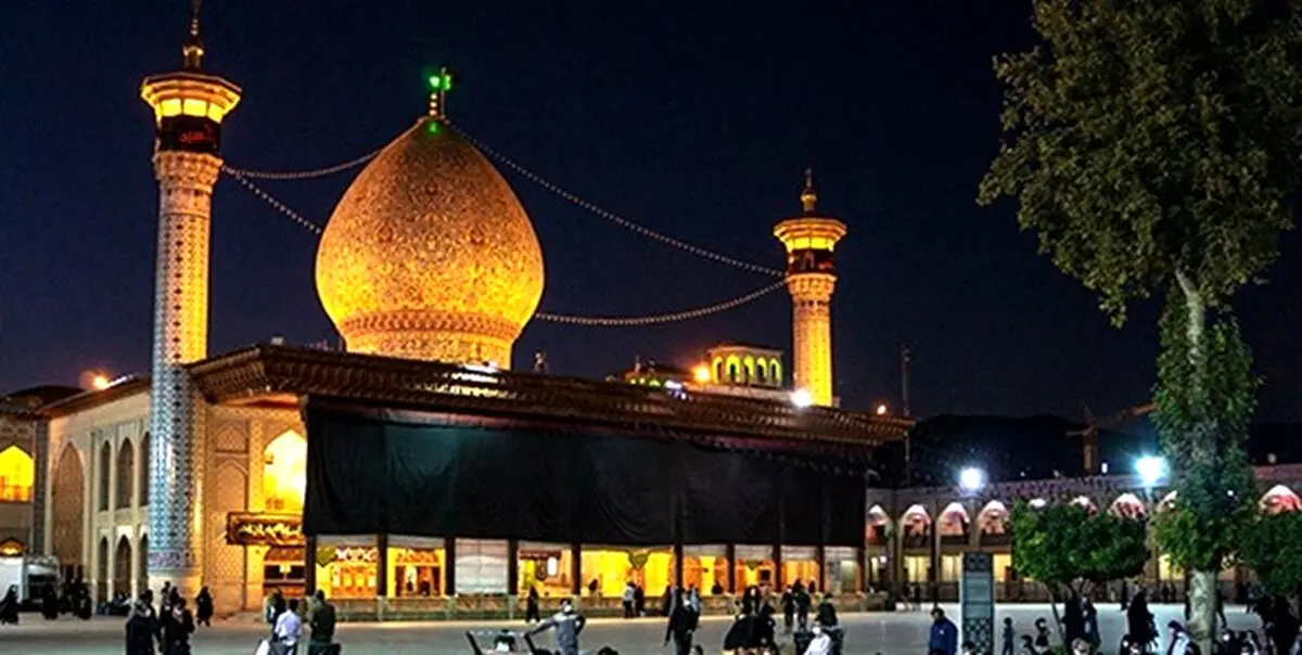 لحظه ورود و تیراندازی تروریست به حرم شاهچراغ 
