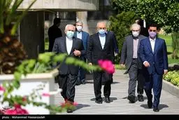 تصاویر حاشیه آخرین جلسه هیات دولت روحانی