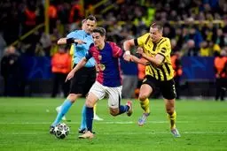 انتقاد تند شاهرخ: تو کی بودی که برای استقلال مربی آوردی!