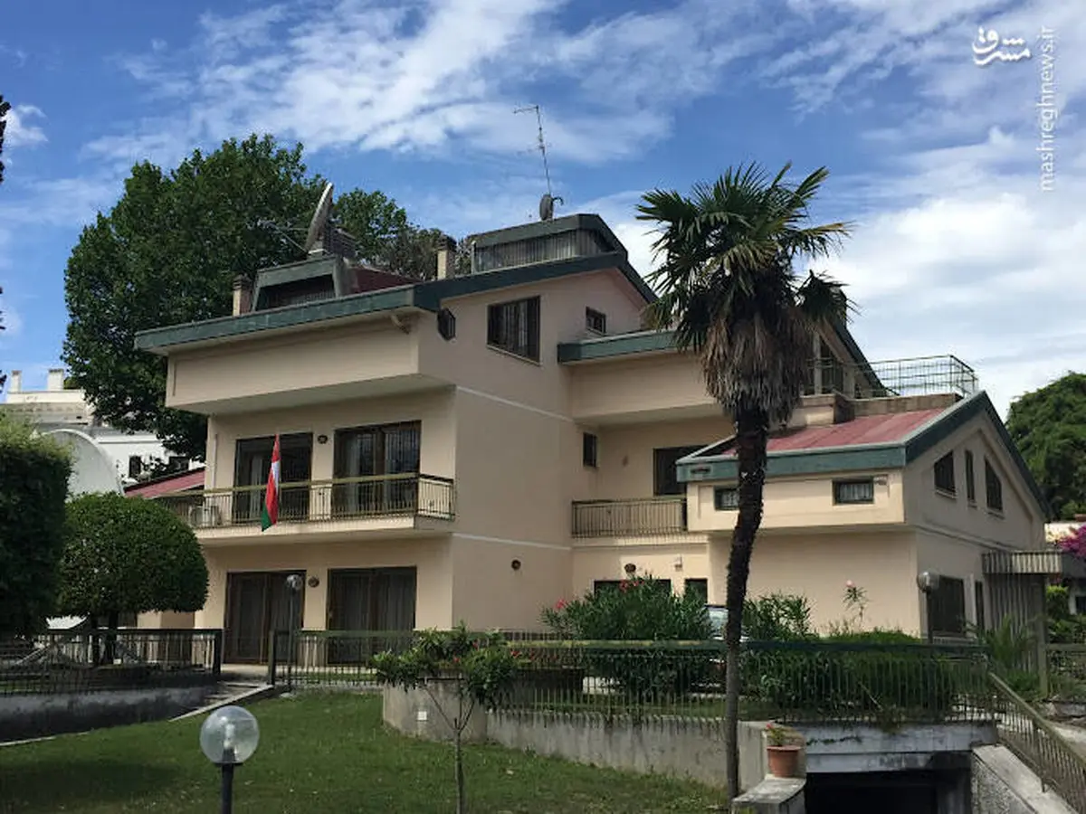 حرکت تیم ایران برای رفتن به محل مذاکرات در رم 