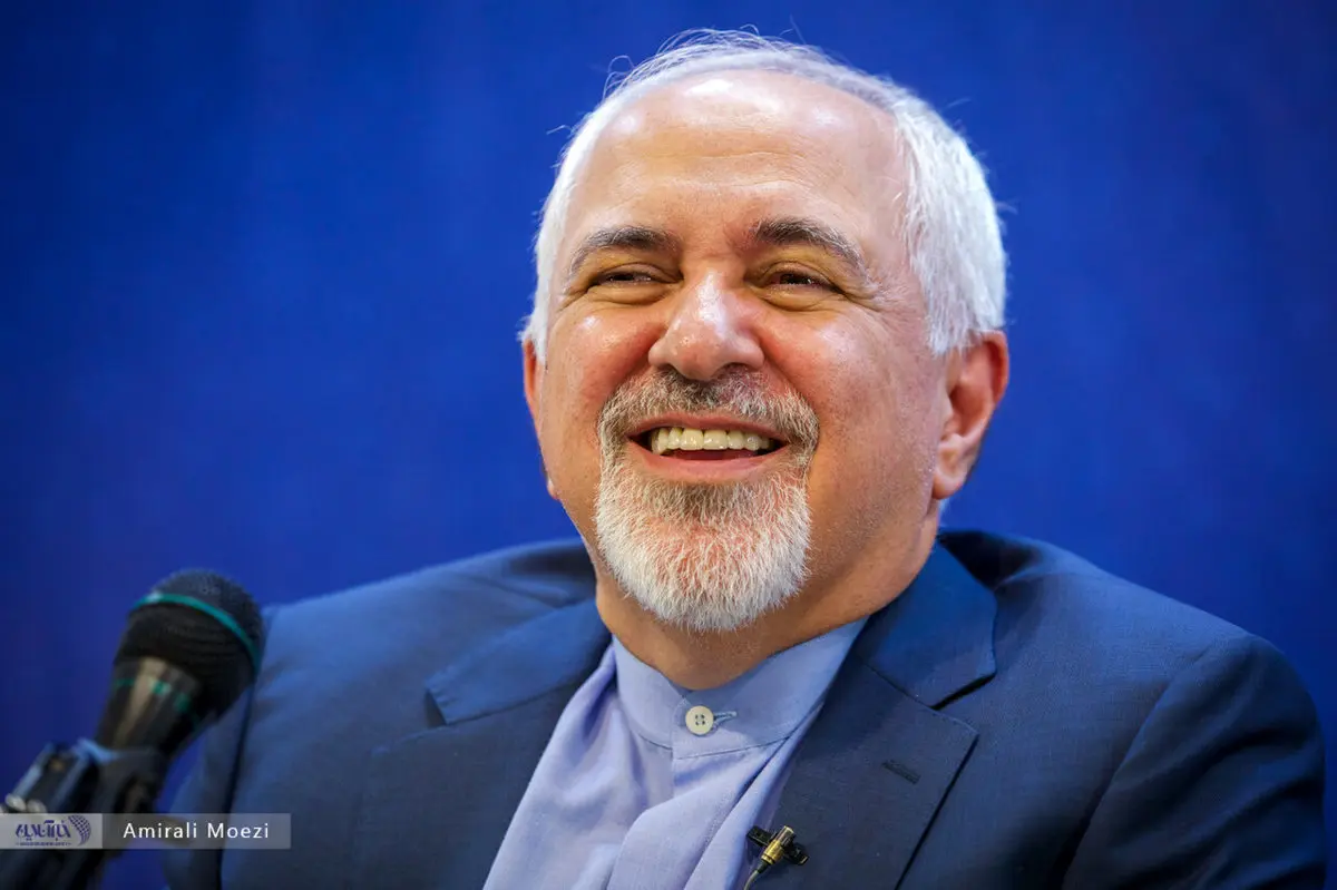 تشکر یک لبنانی از ظریف برای سربلند کردن شیعه