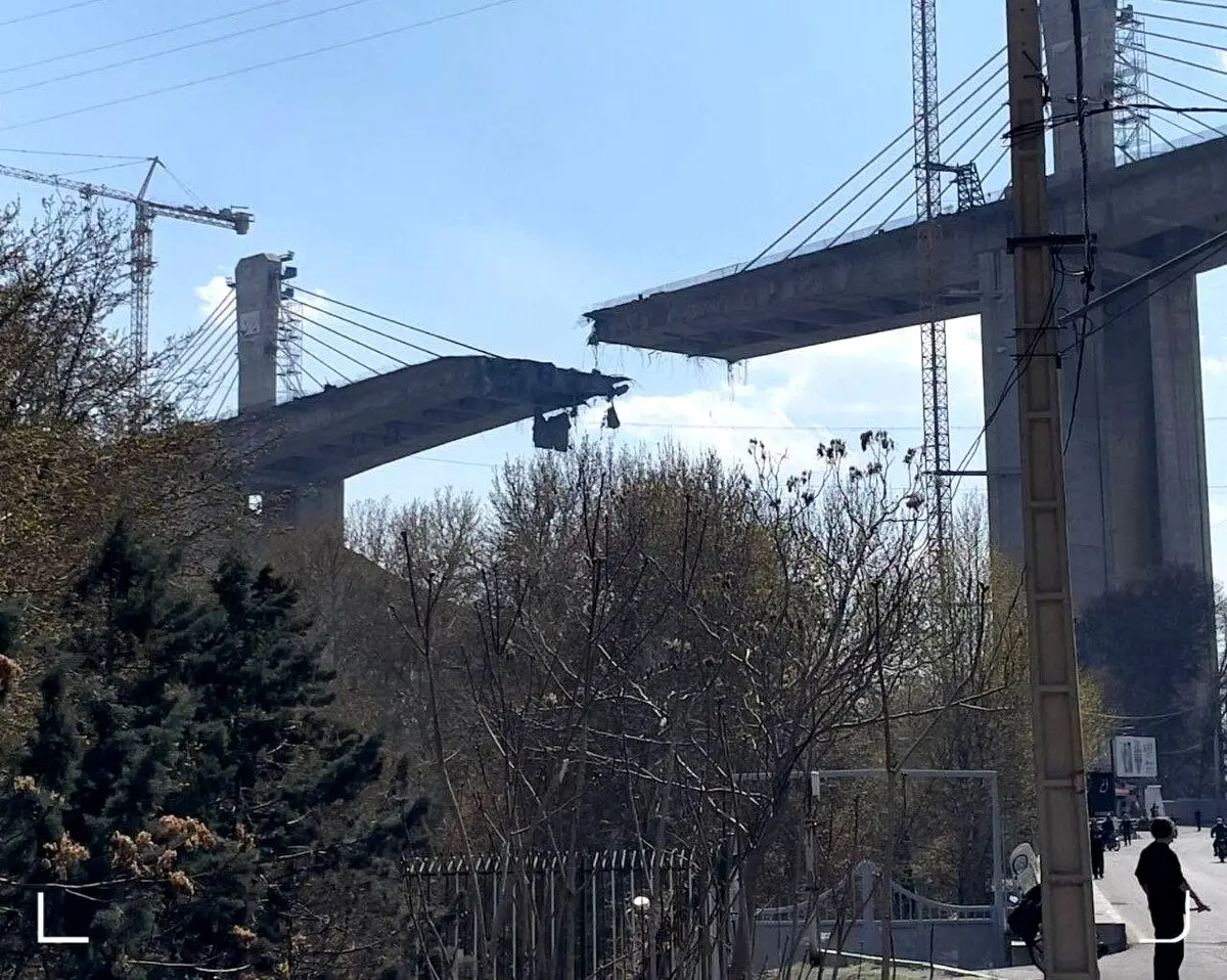 نزدیکترین فیلم از لحظه بمباران پل B۱ کرج