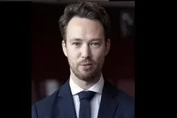 سیر تا پیاز یوهان فلودروس، دیپلمات سوئدی زندانی در ایران