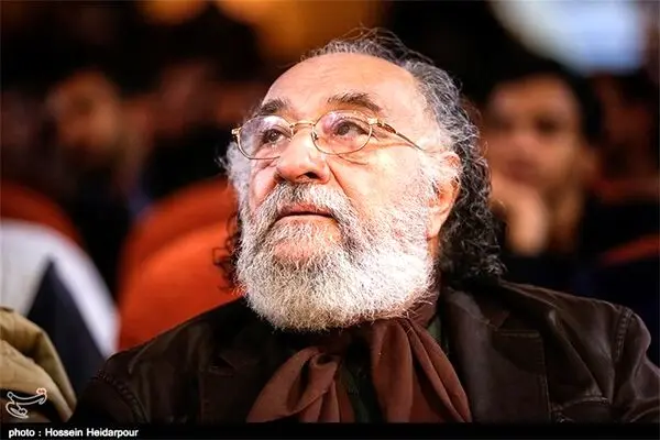 پاسخ تصویری داریوش ارجمند به شایعه درگذشتش