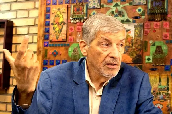 تندروها از نظام عبور کرده‌اند/ کسی هزینه برخورد با آنها را نمی‌پردازد