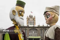 تصاویر عروسک‌های غول پیکر در تبریز