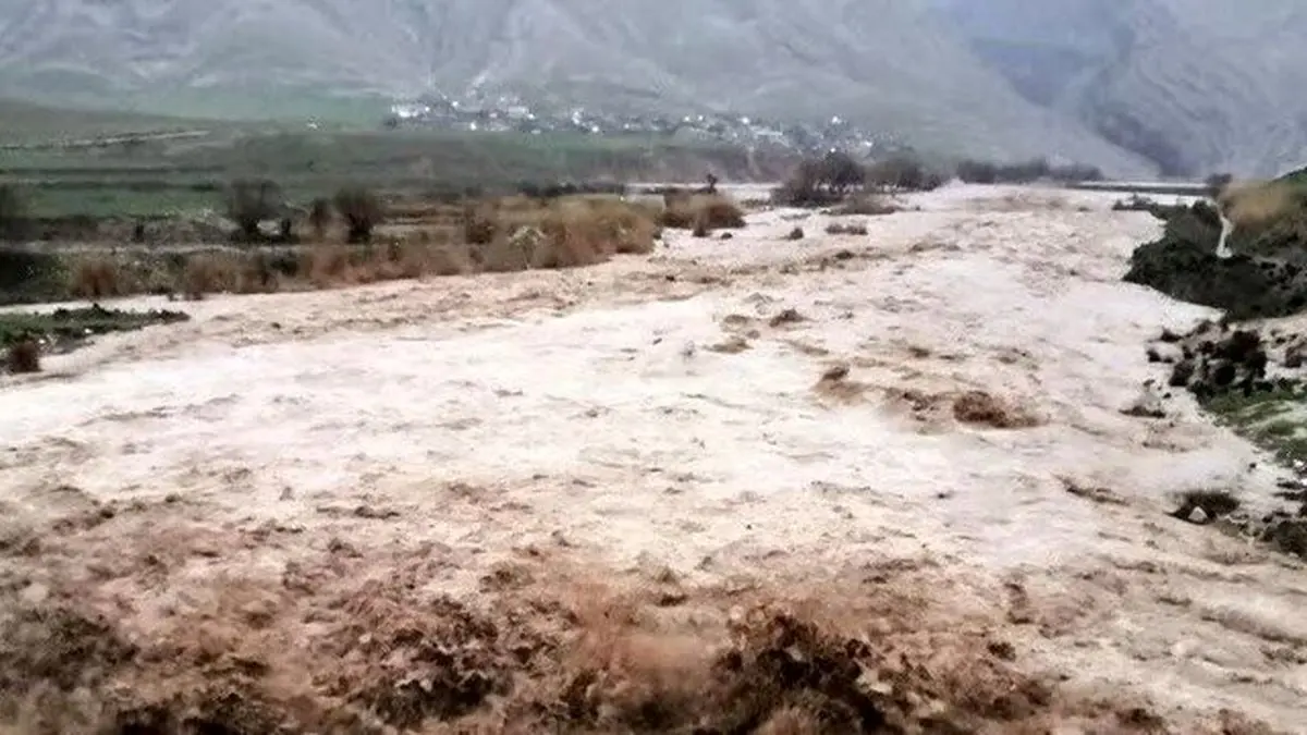 فوری: وقوع سیل هولناک در اهر | فوت یک کودک ۸ ساله در سیل