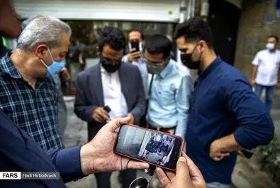 قمه زنی در کله پاچه فروشی