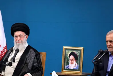 رهبر انقلاب