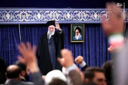رهبر معظم انقلاب به شهادت رسیدند