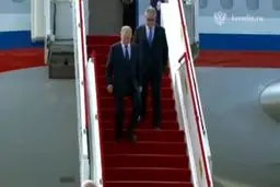  لحظه ورود ولادیمیر پوتین با خرس روسی به چین 