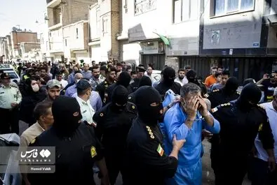 اراذل و وباش