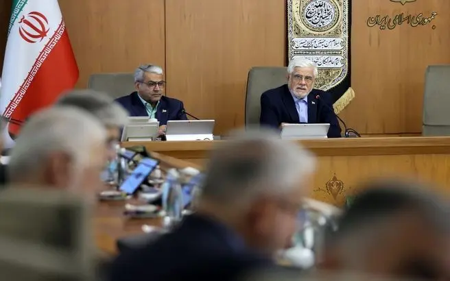 استعفای عارف تکذیب شد