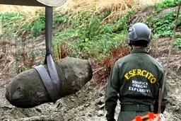 کشف بمب جنگ جهانی دوم در رودخانه