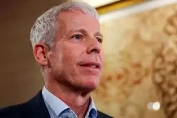 اظهار نظر وزیر ضدایرانی ترامپ درباره مذاکرات ایران و آمریکا