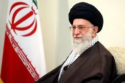 اولین تصویر از رهبری درحال کاشت نهال به‌مناسبت روز درختکاری