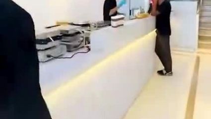افتتاح عجیب کافه نوتلا در مرکز غزه