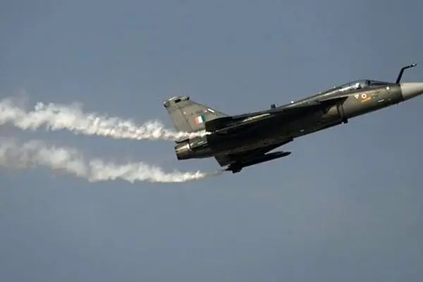 سقوط جنگنده هندی در نمایشگاه دبی + تعداد کشته‌ها