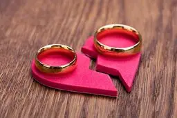 دلیل عجیب زن جوان برای درخواست طلاق