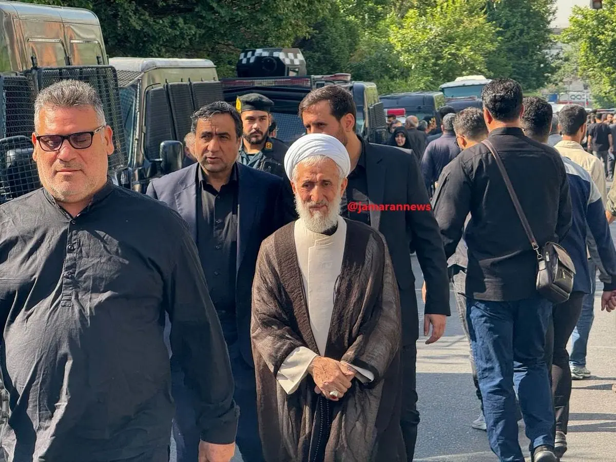 اولین تصاویر از وداع صدیقی با فرزند مرحومش 