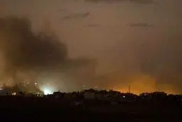 حرکت عجیب مرد یمنی هنگام بمباران