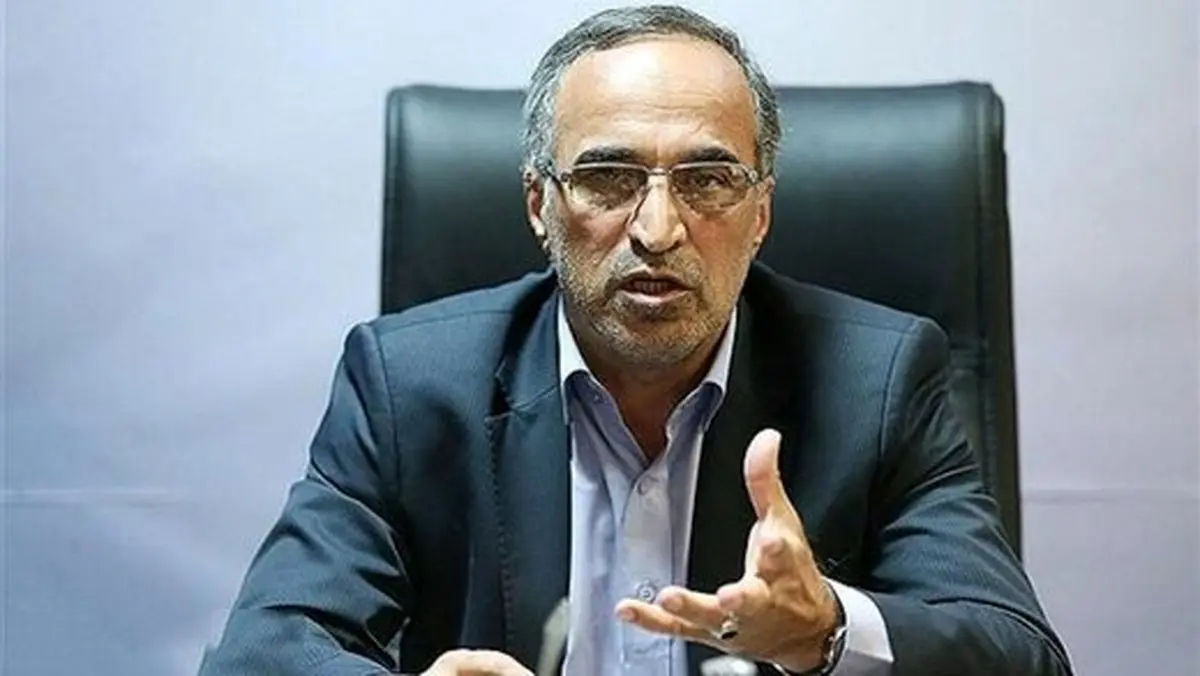 مردم دنبال حل مشکلاتشان هستند نه اصلاح‌طلبی و اصولگرایی