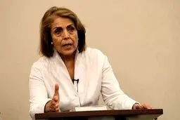 شیرین هانتر :  ترامپ خواهان ایرانی مطیع است
 