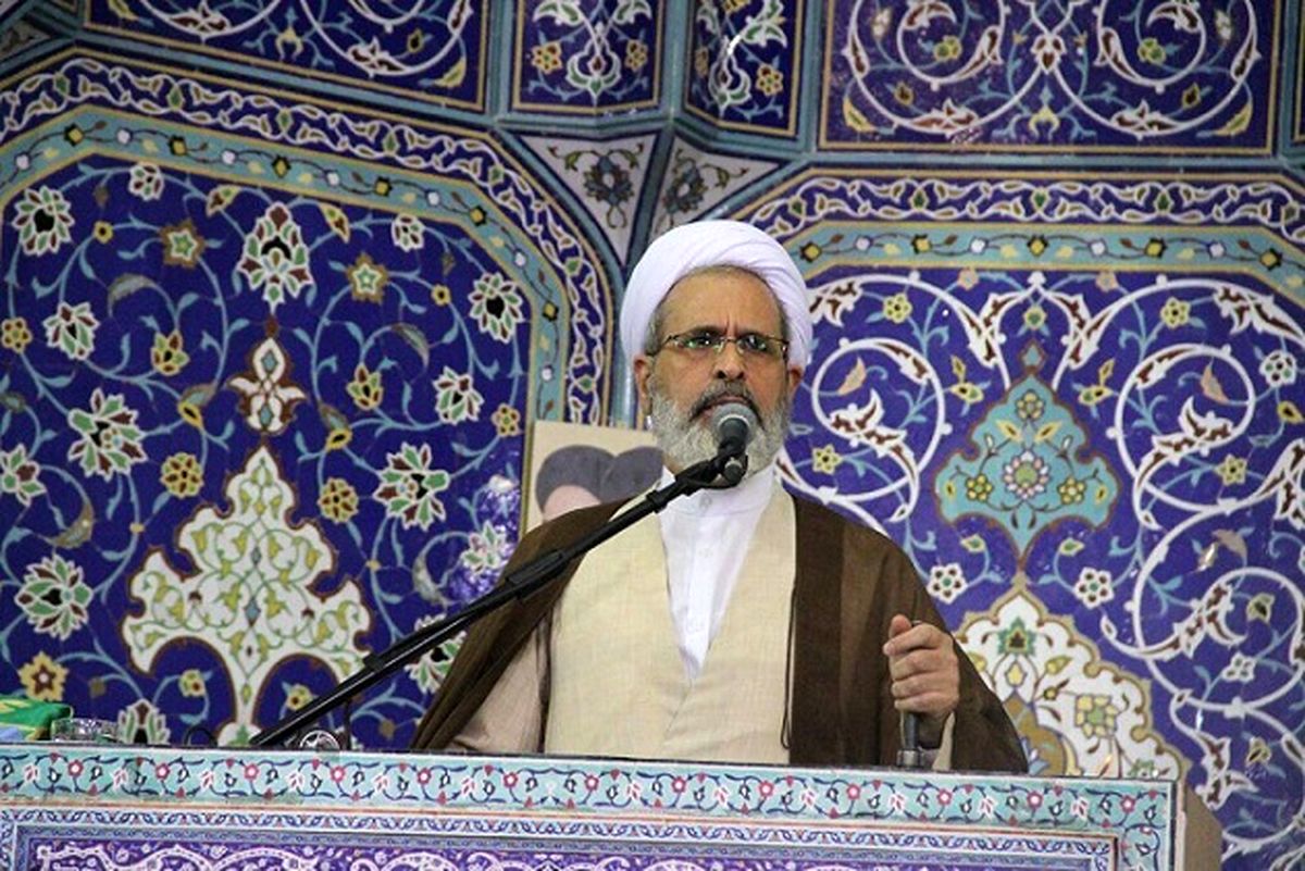 امام جمعه قم: هیچ عذر و بهانه ای برای رای ندادن پذیرفتنی نیست