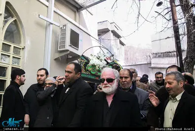 صادق طباطبایی