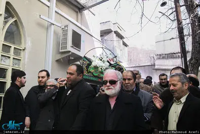 صادق طباطبایی