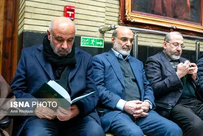 محمد شریعتمداری