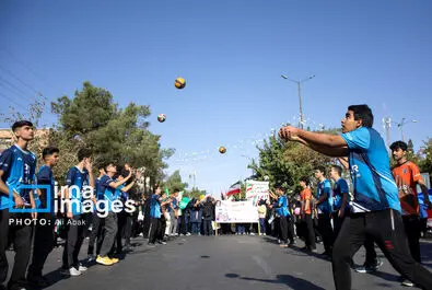 13 آبان