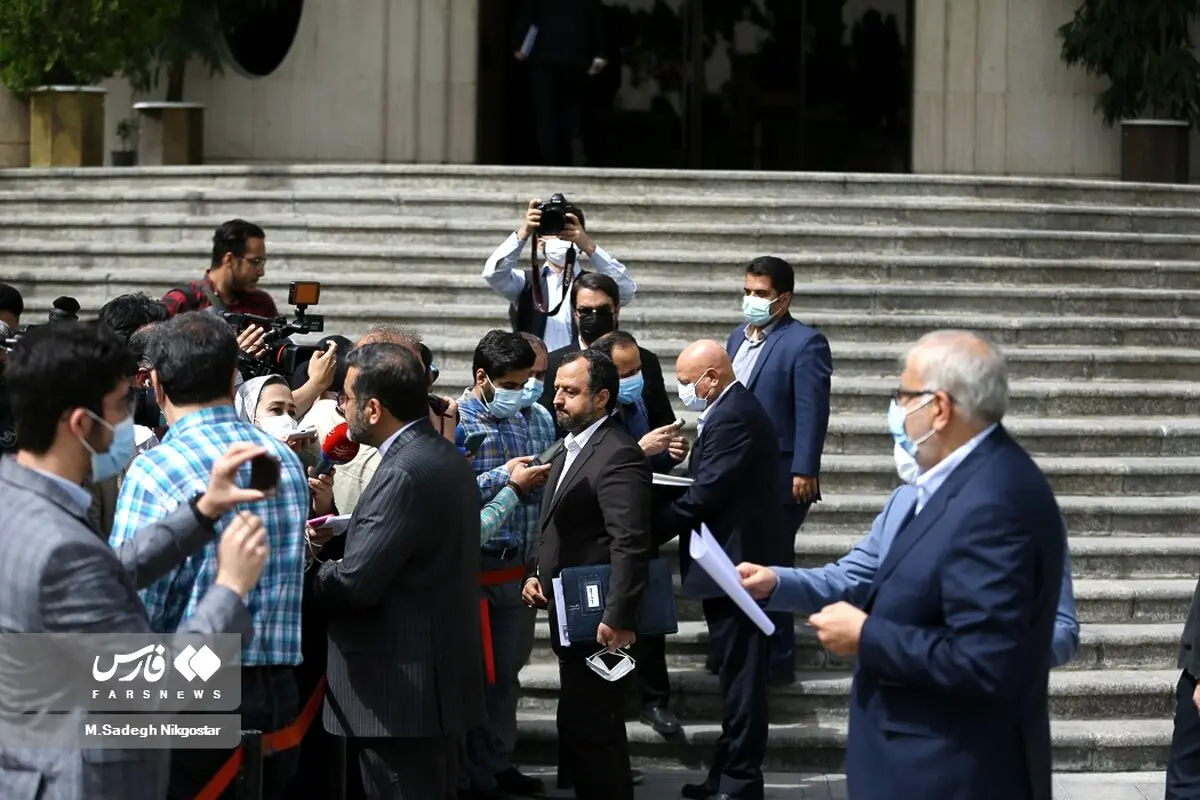 انتقاد روزنامه اصولگرا از برخی ادبیات رئیس جمهور و دولتمردان