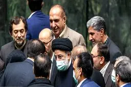 نگاهی به رابطه دولت سیزدهم و مجلس یازدهم
