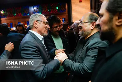 محمد شریعتمداری