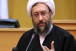 آملی‌لاریجانی: ترامپ درباره ایران هذیان می‌گوید