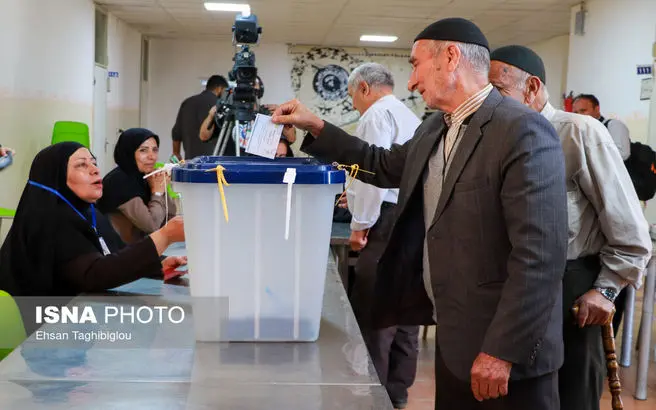 تصاویر انتخابات چهاردهمین دوره ریاست‌ جمهوری