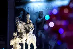 لحظه رونمایی از نماد مقاومت ایرانیان 